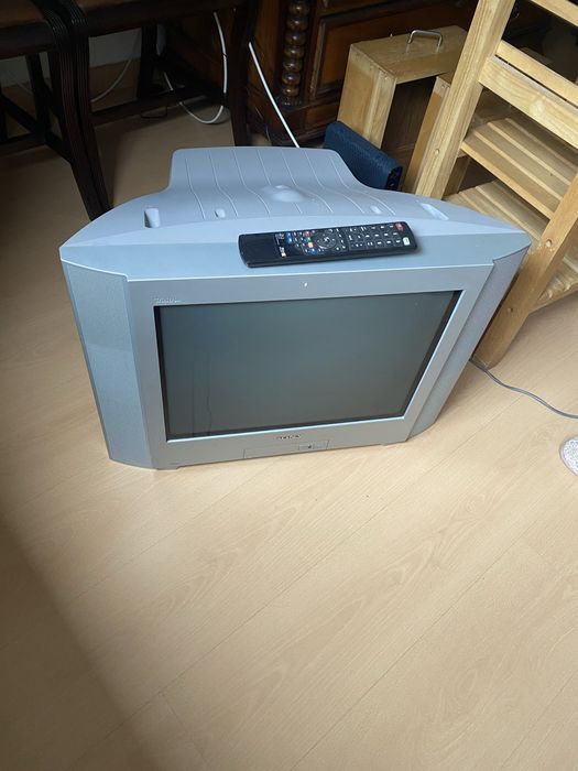 Sony Trinitron em excelente estado