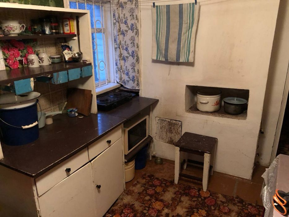 Продам дачний будинок