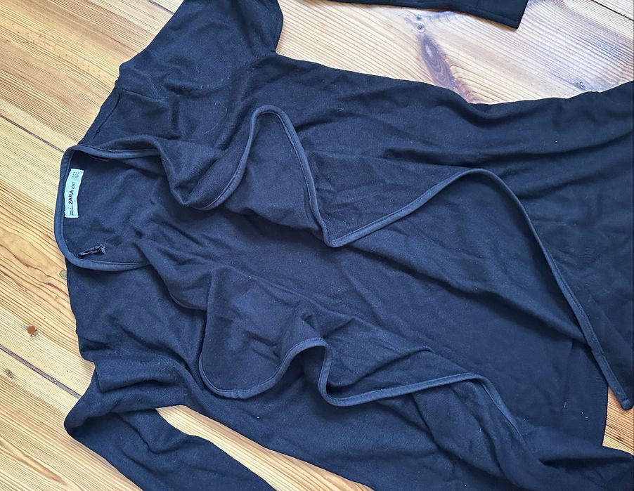 Zara czarna narzutka s/36