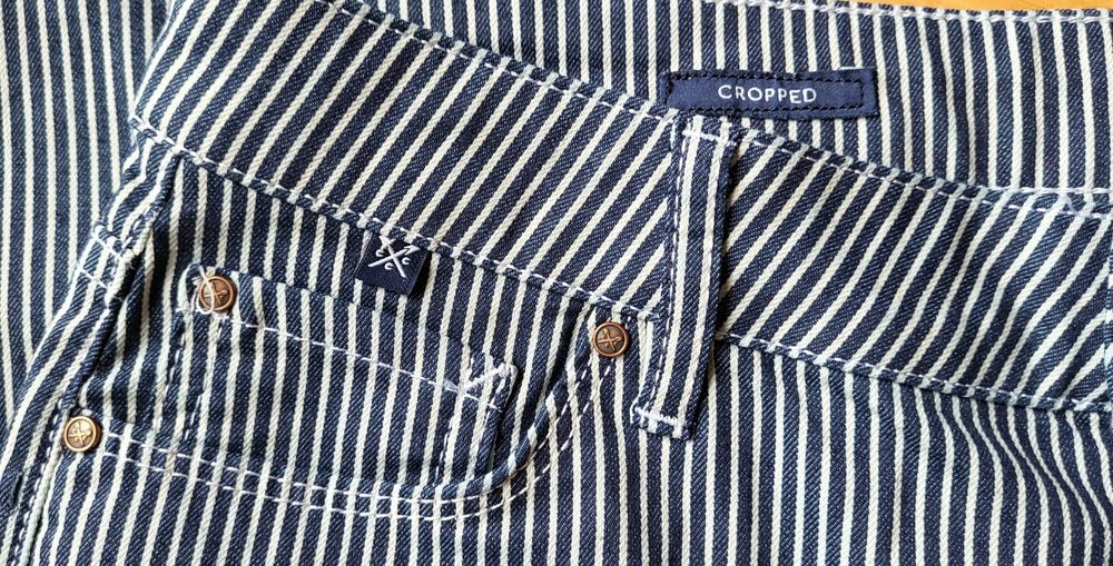 Spodnie damskie biało granatowe paseczki roz.40