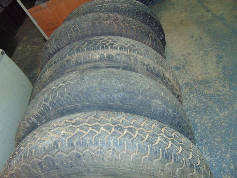 Renault 16 jantes de ferro com pneus