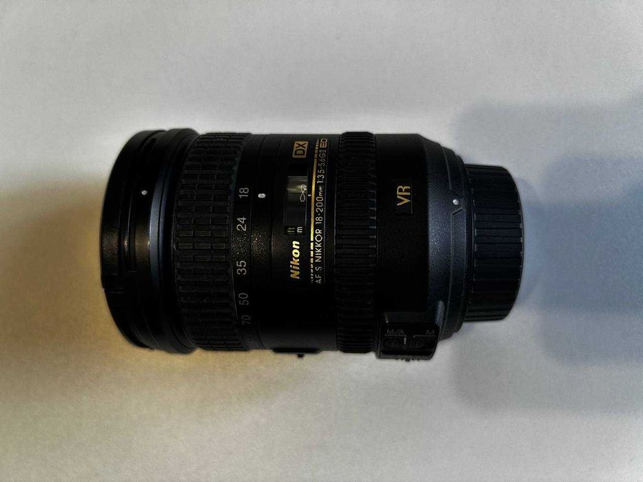 Комплект фотокамера NIKON D 7100+2 обʼєктиви+фотоспалах (див. опис)