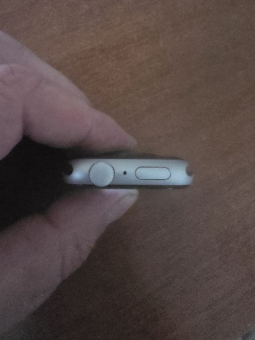 Наручний годинник Apple watch SE . Як новий