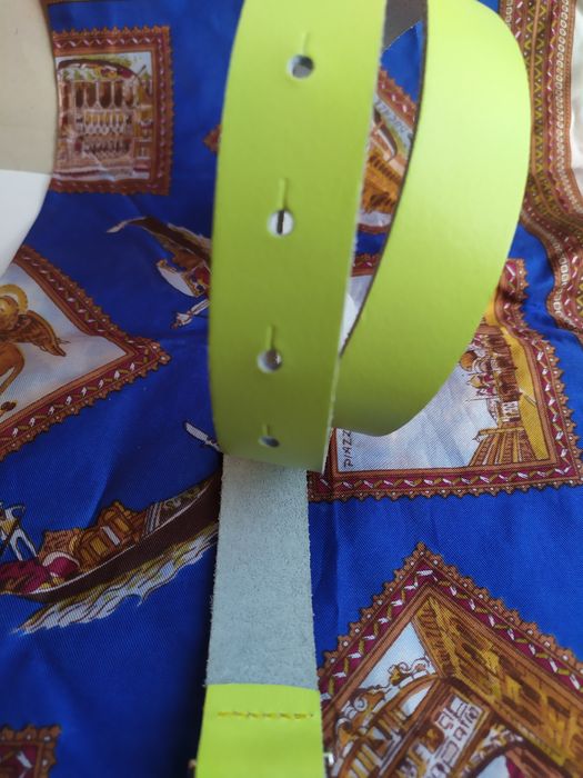 Шкіряний жіночий салатовий ремінь Weinmann кожаный женский ремень