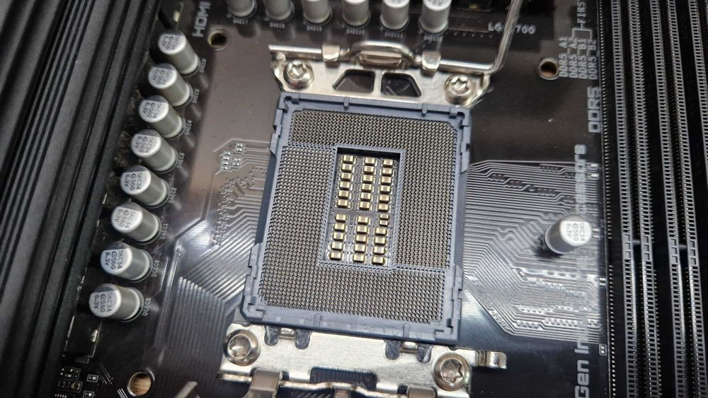 Płyta główna Gigabyte Z790 UD AX box gwarancja nr. 406046