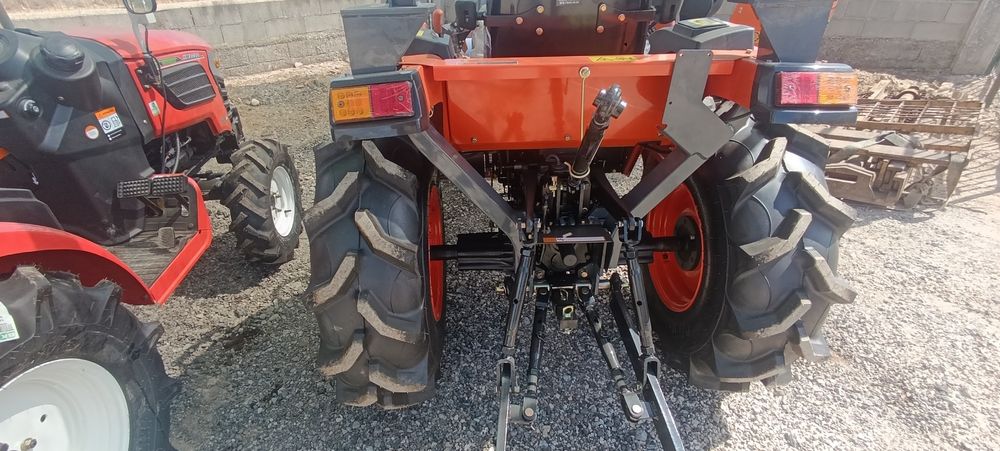 Trator novo 38cv 4x4 Sem Matrícula