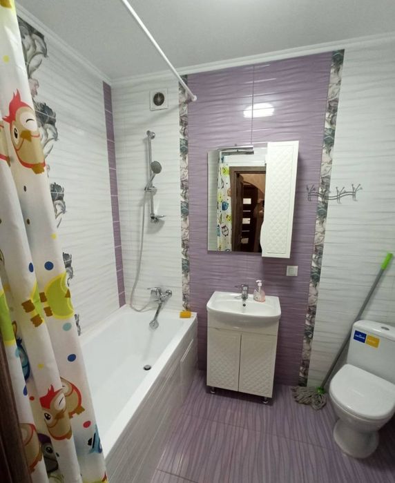 Затишна 2к квартира, вул. Побутова