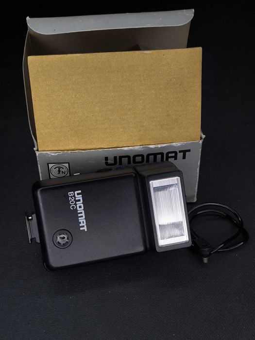 lampa błyskowa Unomat B20C.