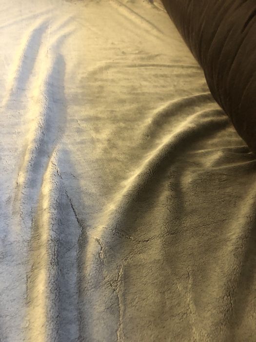 Cienkie futerko odzieżowe w metrażu o szer. 160cm