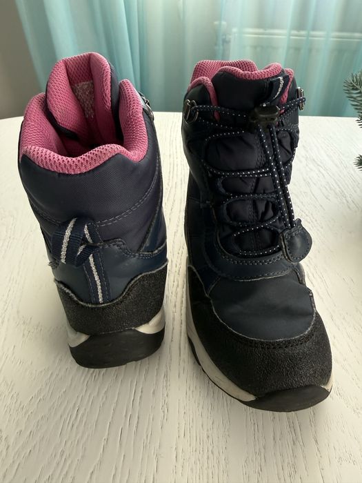 Geox зимові черевики для дівчики/ стан нових, 28 розмір
