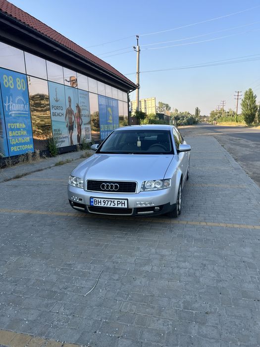Продам ауди  A4 седан