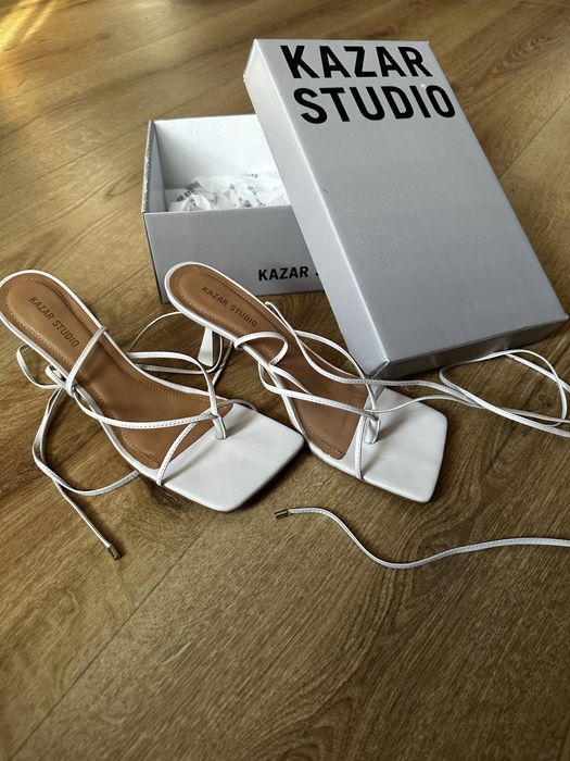 Kazar Studio Skora owcza nowe 39