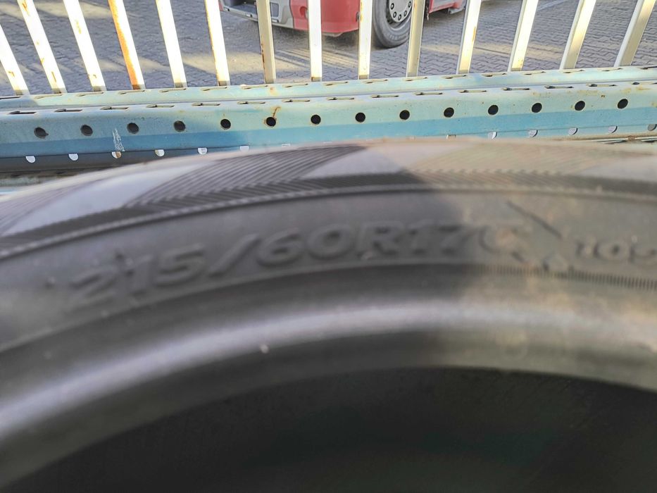 opony 215/60 R17 C Dunlop/Hankook