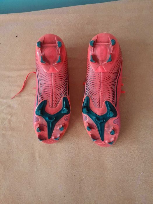 Korki Nike Mercurial vapor 15 półprofesjonalne roz.41