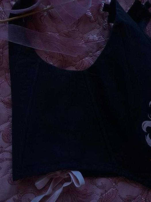 Надзвичайно гарний корсет від українського виробника