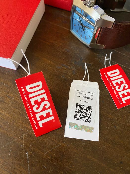 Оригінальний годинник DIESEL