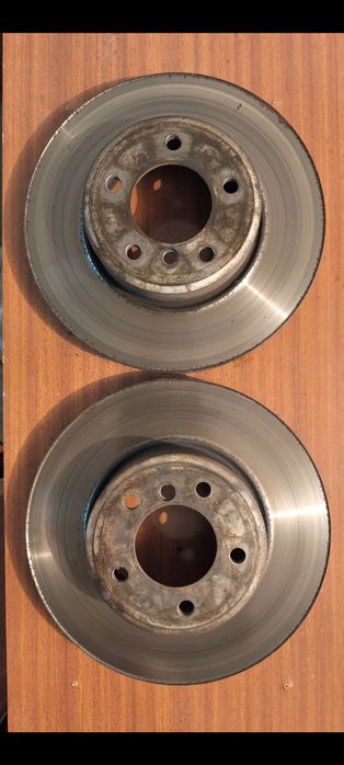 Discos de travão frente bmw 520d