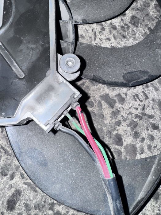 Вентилятор охолодження bmw