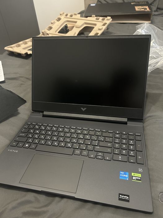 Ноутбук HP Victus 15-fa0023ua Mica Silver (AONV6EA)