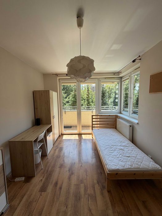 Mieszkanie dla 3 lub 4 studentów | 2 pokoje | balkon | tramwaj | parking | Krowodrza