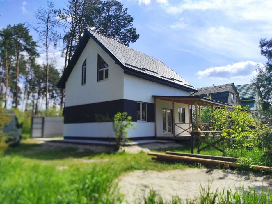 Продам готовий будинок з газом м. Бровари 120м на 9 сотках