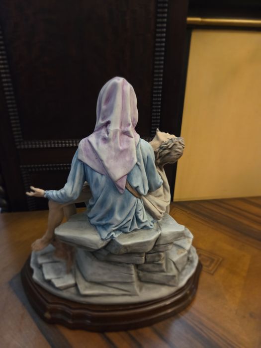 Imagem de Pieta, capodimont