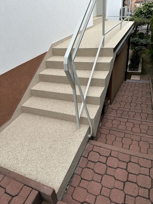 Kamienne dywany, żywice, remonty hydroizolacje balkonów tarasów