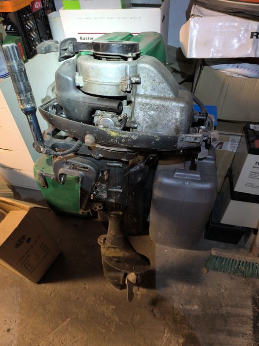 Silnik zaburtowy 5km