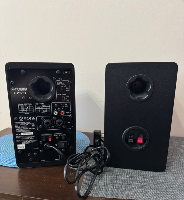 Студійні монітори YAMAHA HS3 (пара)