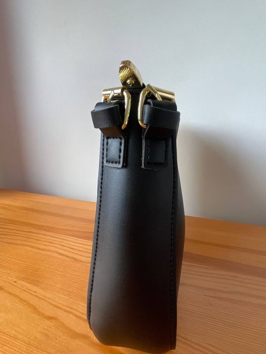 Жіноча сумка шоколадного відтінку