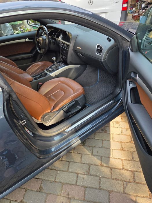 Audi a5 coupe 2.0 tdi