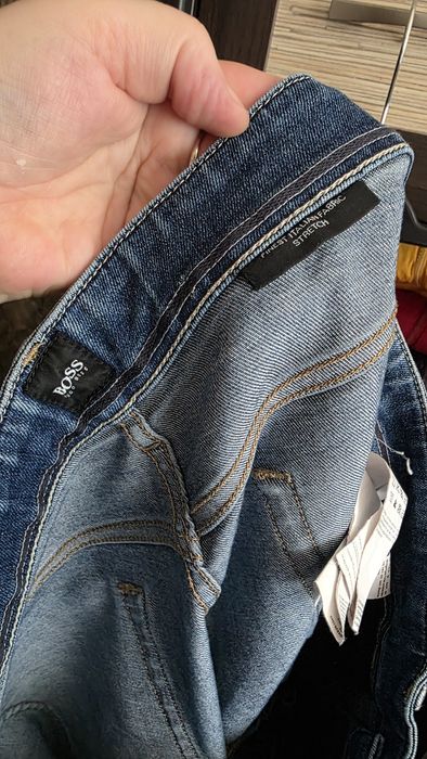 Spodnie jeansowe męskie Hugo Boss  36/32.