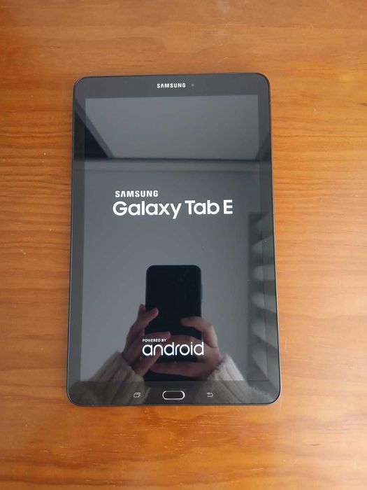 Tablet Samsung Galaxy Tab E | SM-T560 | 8 GB | Software desatualizado!