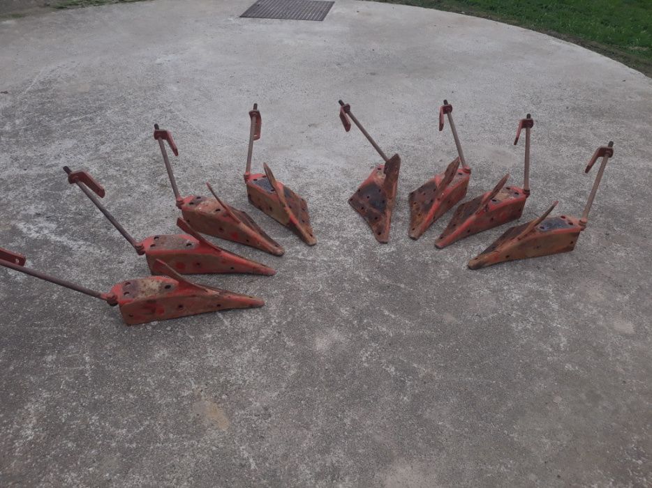 Stopa but pług Kverneland EG ED EM