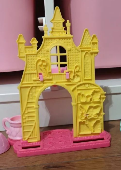 Zamek play-doh oraz inne akcesoria do zabawy