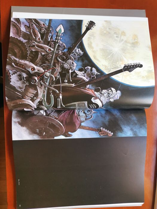 Der Mond Evangelion Yoshiyuki Sadamoto