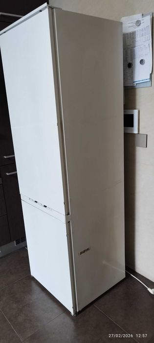 Frigorífico de encastrar usado