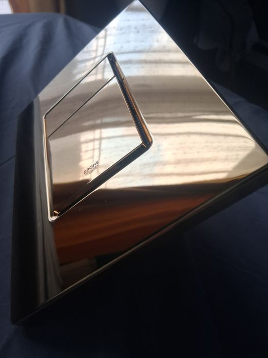 Przycisk GROHE złoty 38732GL0