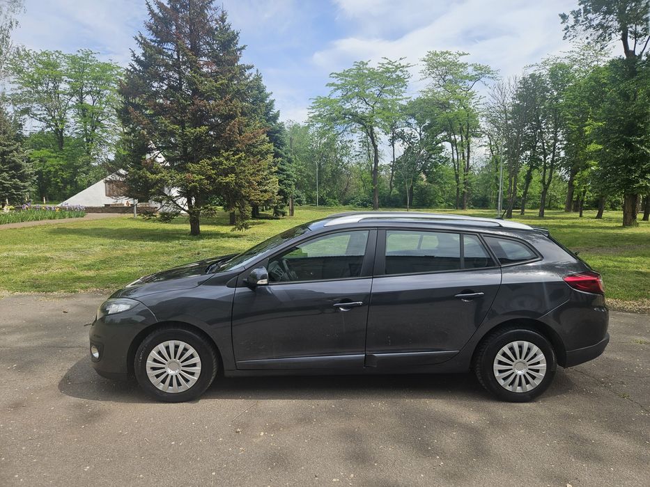 Продам Renault Megane 1.5 dci 2013г.в