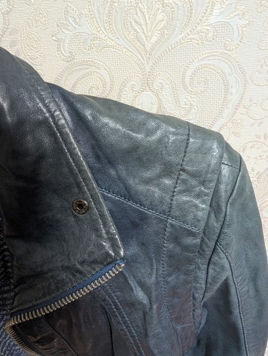 Жіноча шкіряна куртка Calvin Klein