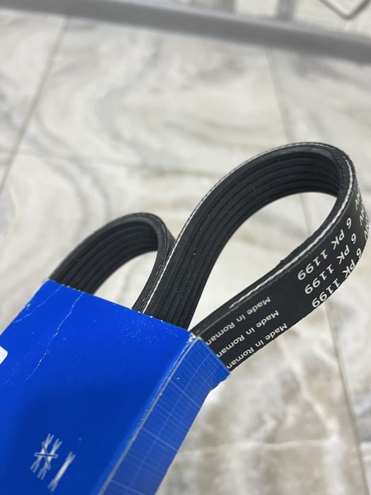 ремень навесного оборудования(генератора)SKF VKMV