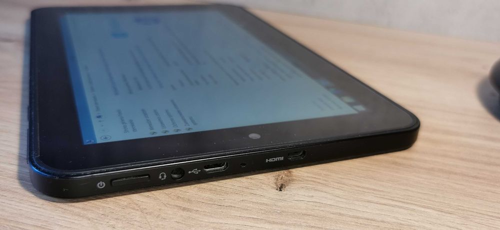 HP Tablet Pro 408 Intel Atom Z3736F/2GB Ram/32GB /Windows 8 #006