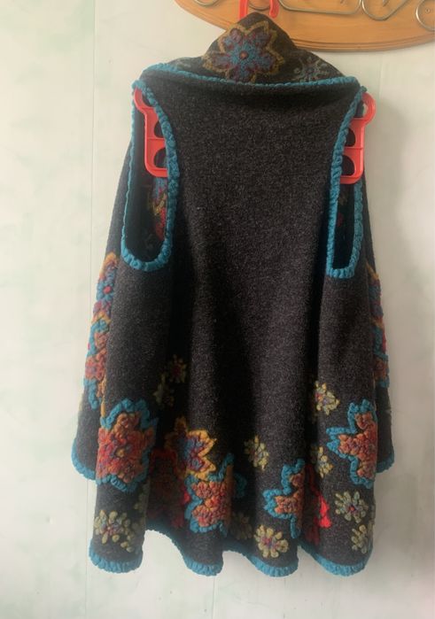 Кардиган, без рукавів, теплий