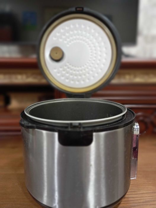 Мультиварка Domotec DT 519