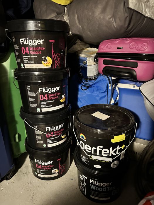 Farba  fluger  beckers  biała 6 szt