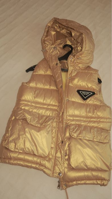 Жилетка prada