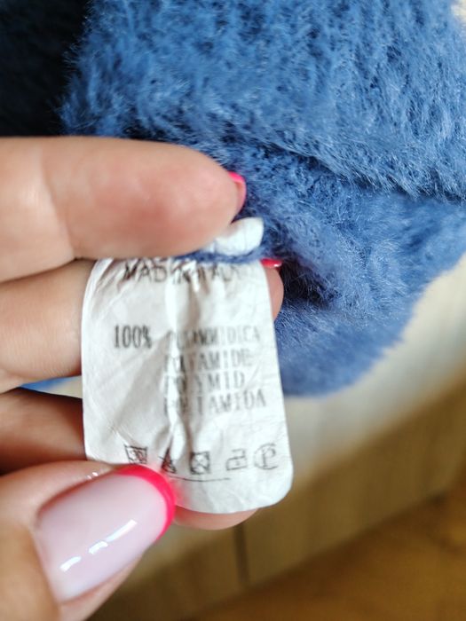 Sweter alpaka kolor jeans