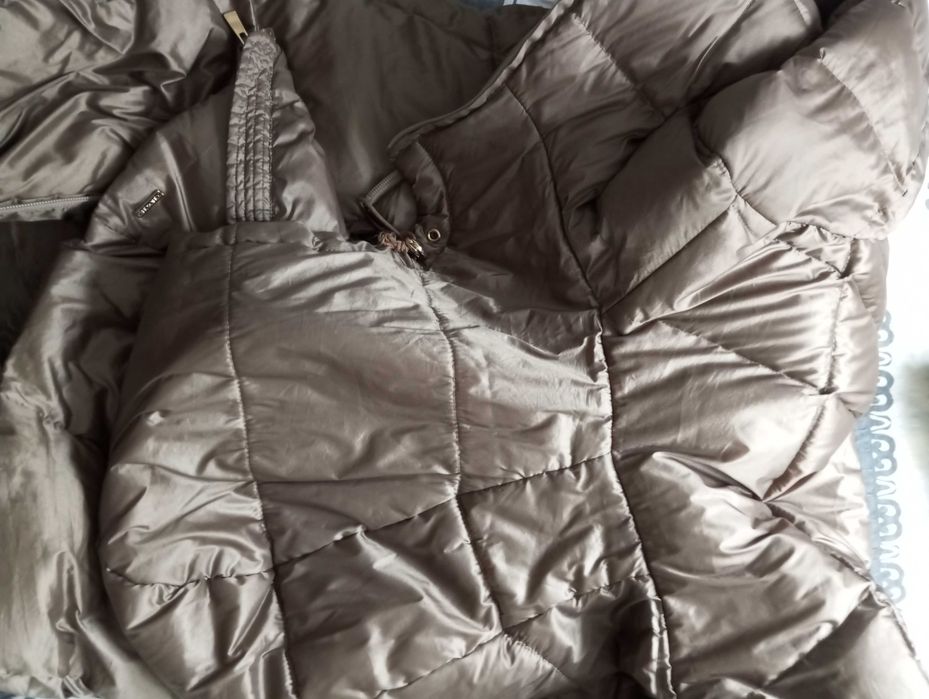 Damska kurtka -płaszcz, puchowa R 40