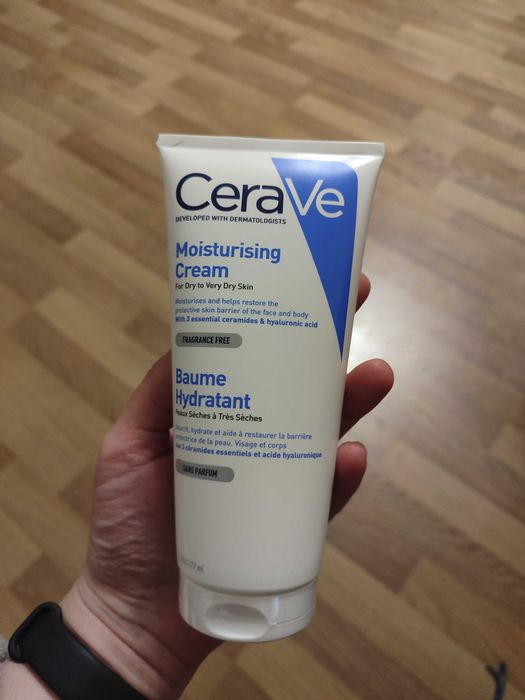 Зволожуючий крем Cerave