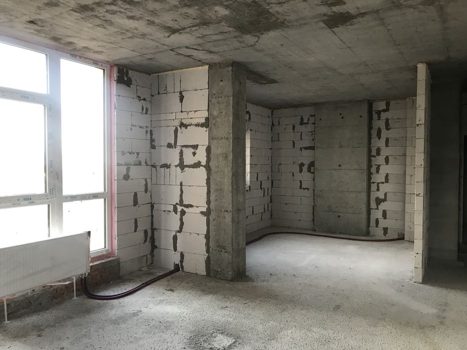 Продам 3 комнатную квартиру ЖК Кристалл новострой pp1